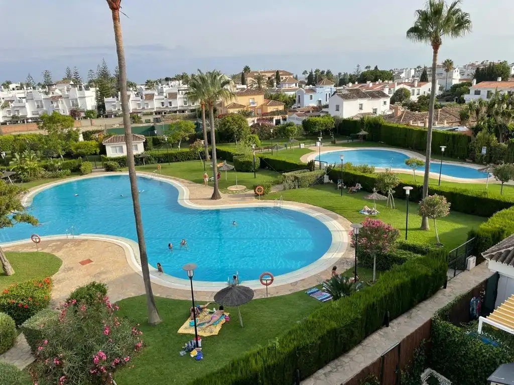 Apartament amb piscina de lloguer a San Pedro de Alcántara