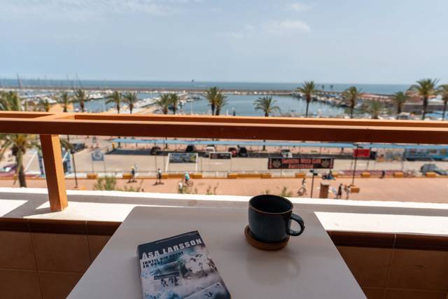 Apartamento en Alquiler en Playa de los Boliches