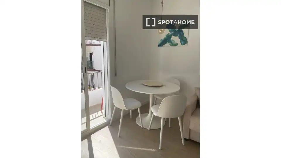 Schlafzimmer von Wohnung zur untervermieten in Sitges mit Klimaanlage und Terrasse