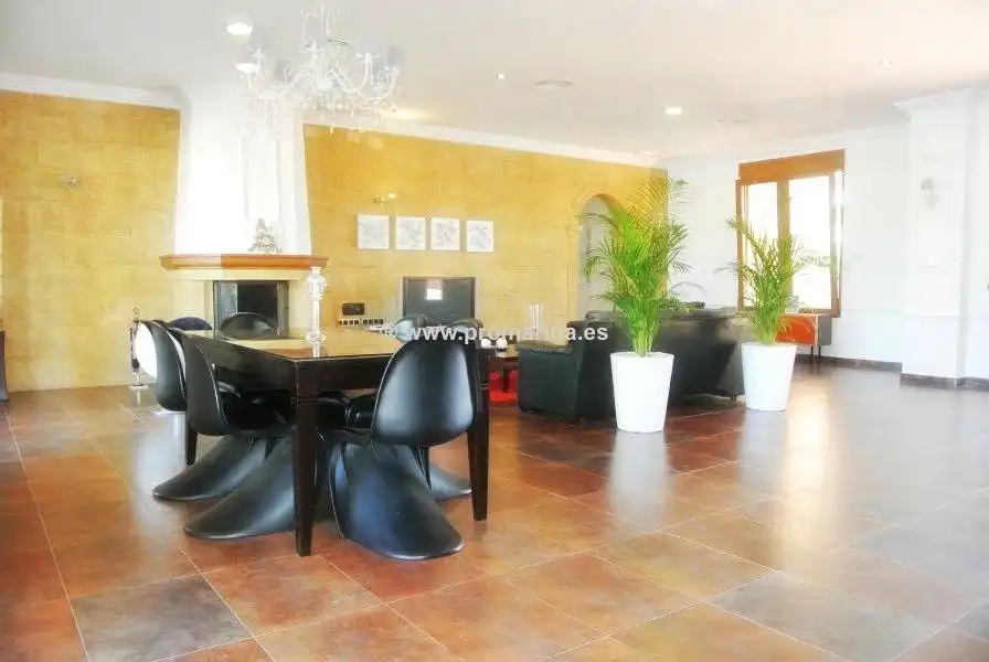 Houses for sale in Dénia  with Air Conditioner, Heating and Private garden