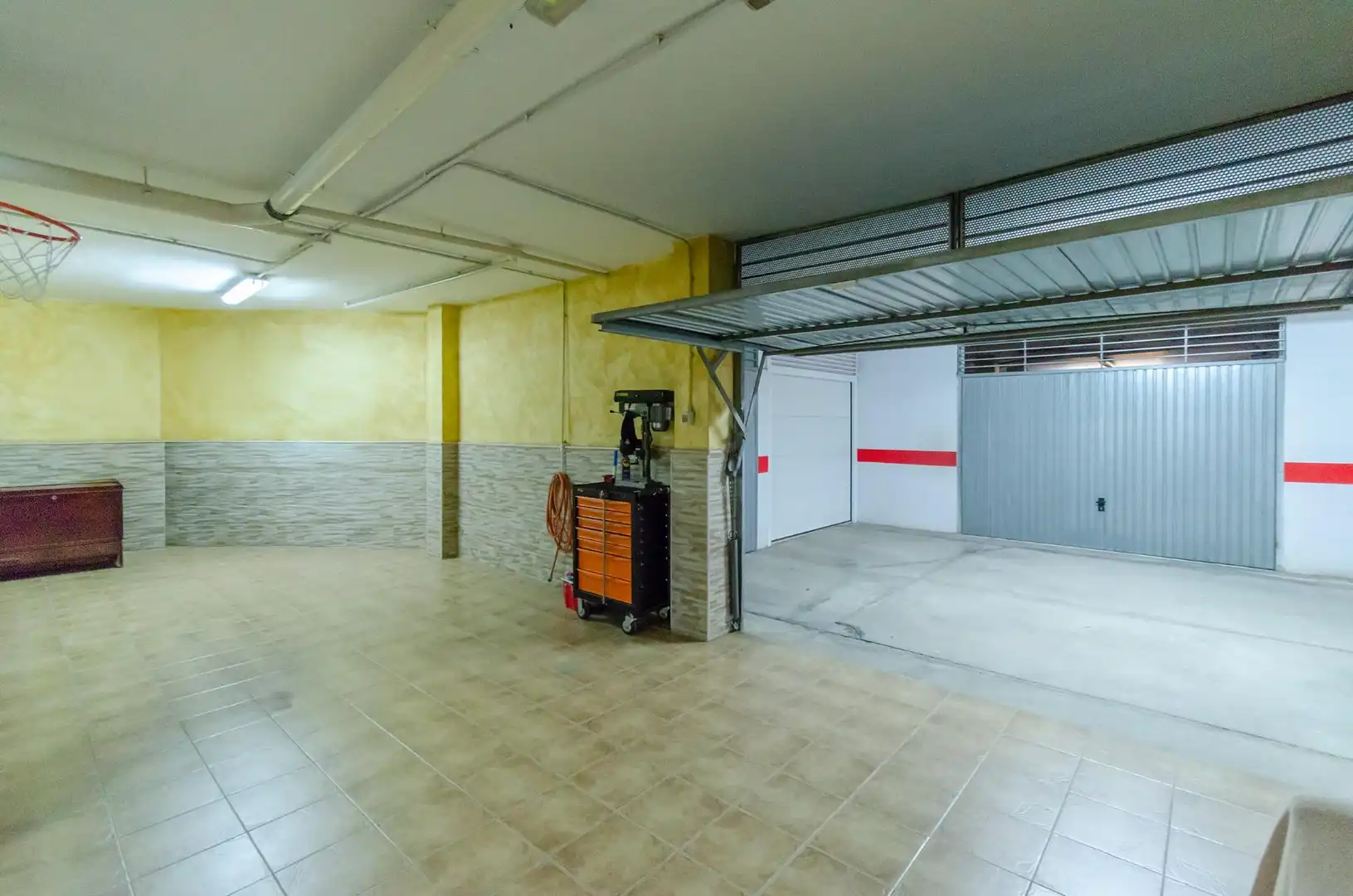 Parking of Houses for sale in Cartagena  with Air Conditioner, Terrace and Storage room