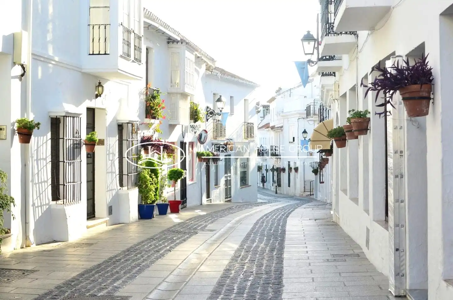 Exterior view of Houses for sale in Mijas  with Air Conditioner, Private garden and Terrace