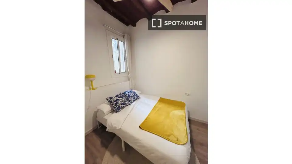 Piso en alquiler en Ciutat Vella