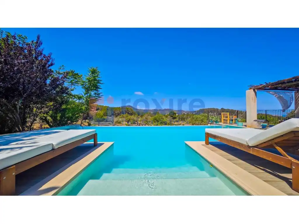 Swimming pool of Country homes for rent in Sant Josep de sa Talaia  with Air Conditioner, Private garden and Terrace