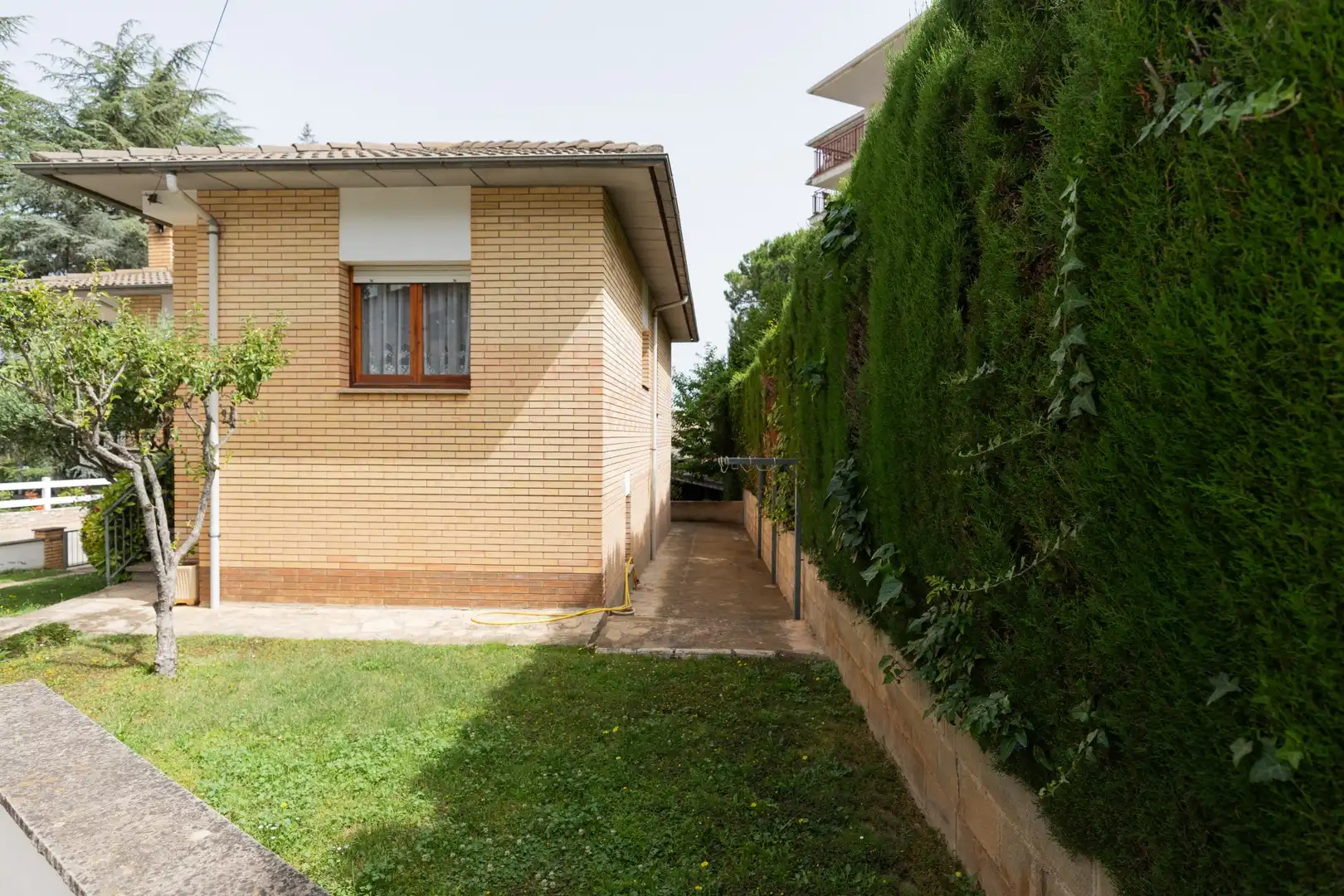 Garden of Houses for sale in Seva  with Heating, Terrace and Storage room