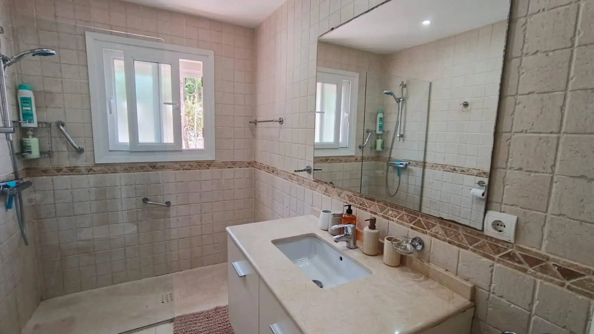Detached house with garden for sale in Playa Bahía Dorada, imagen 24