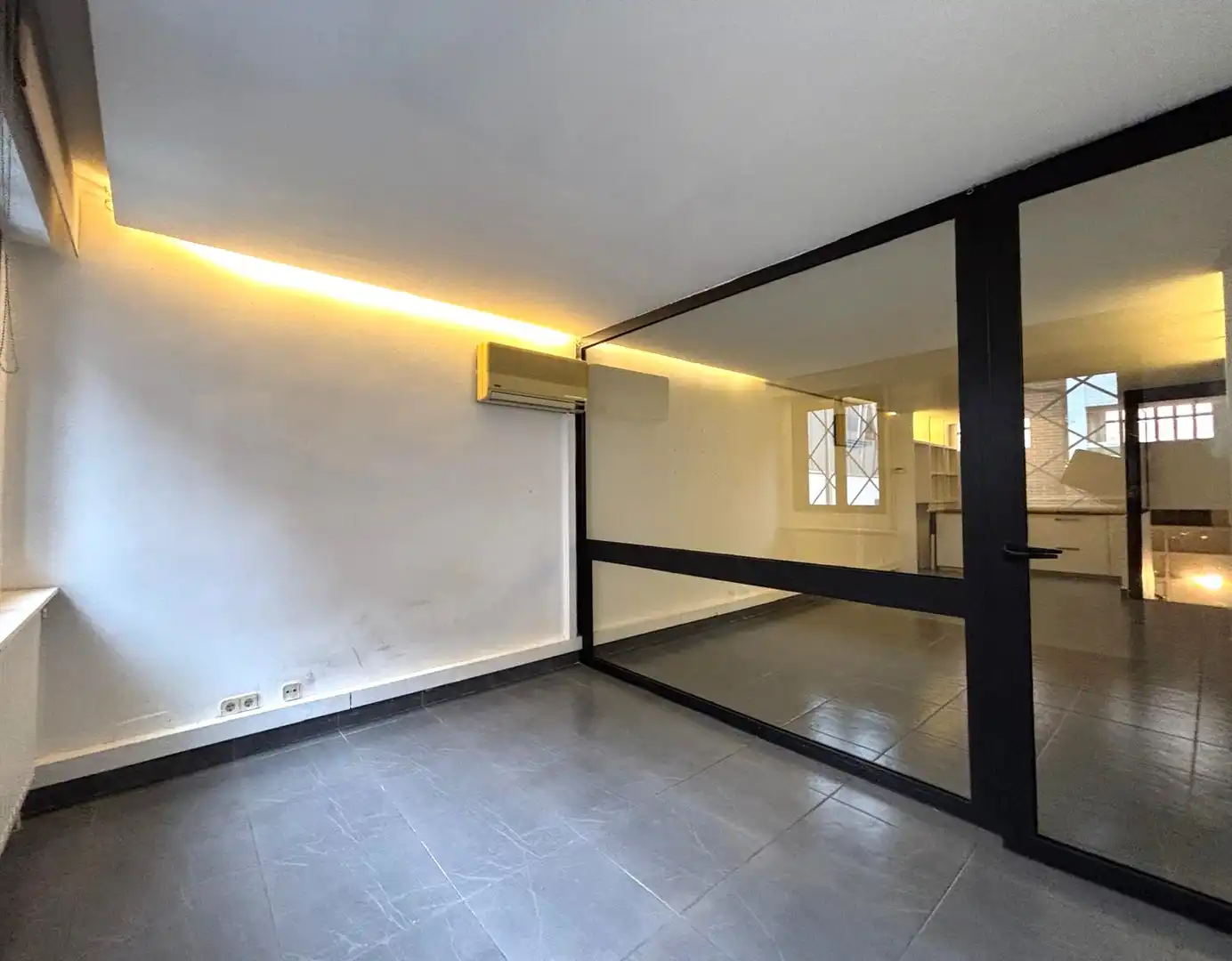 Commercial properties for sale in Calle de Nuestra Señora de la Antigua, Puerta Bonita
