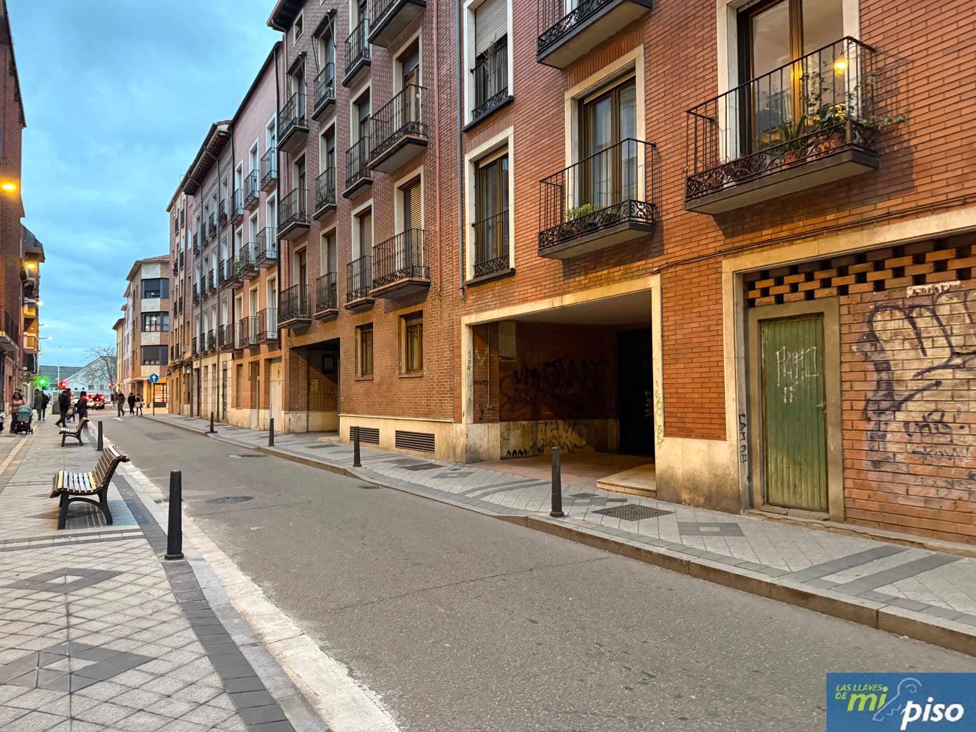 Exterior view of Flat for sale in Valladolid Capital  with Heating, Parquet flooring and Terrace