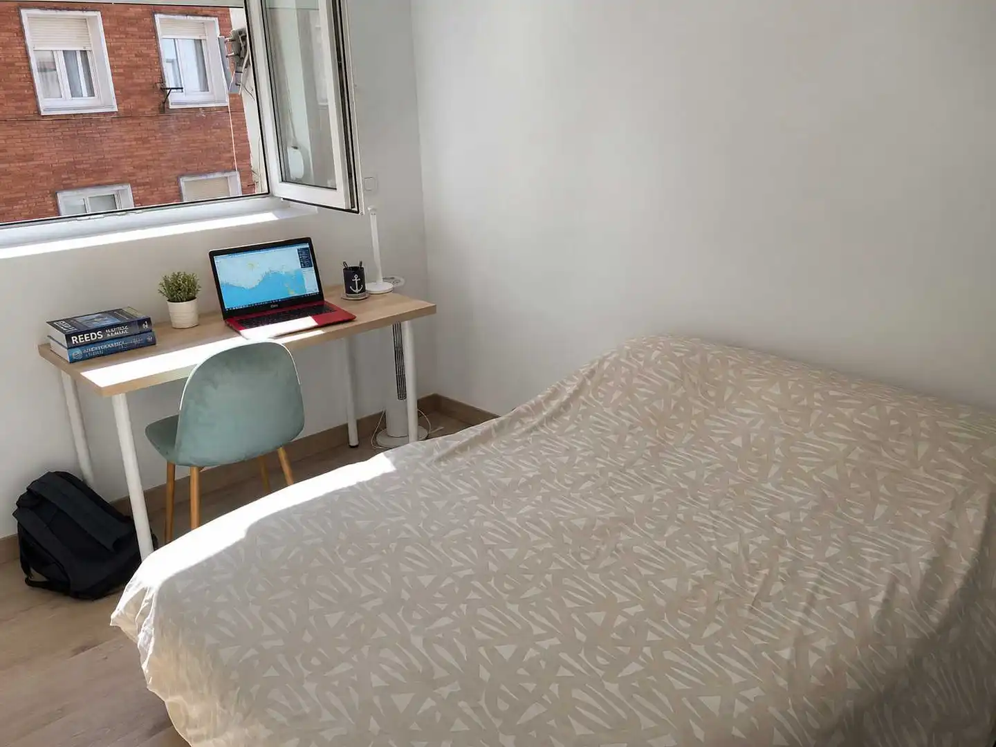 Fotografía del inmueble reportado: 750 €/mes — Santander, Santander