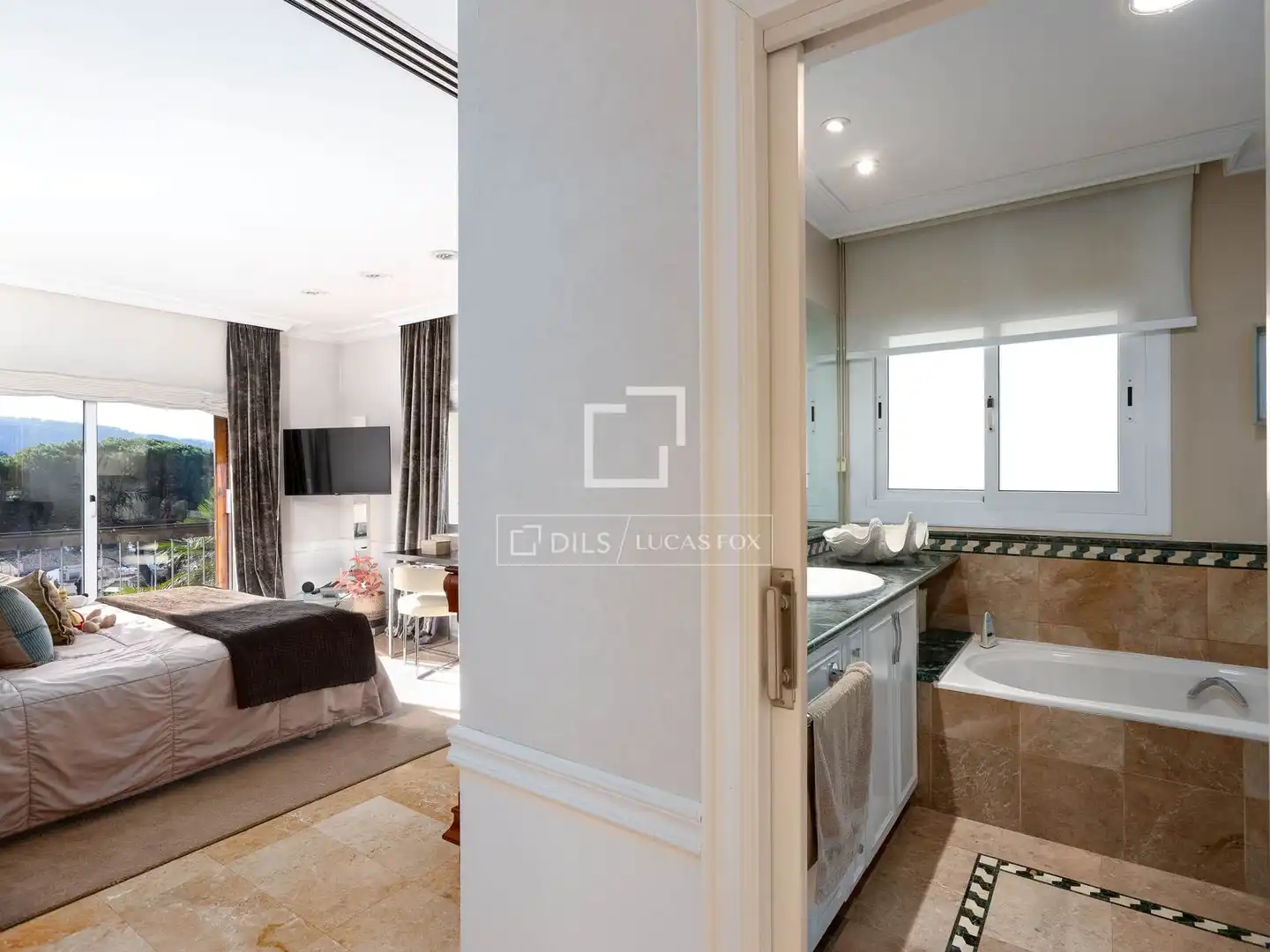 Villa con piscina in vendita a La Roca del Vallès, imagen 24
