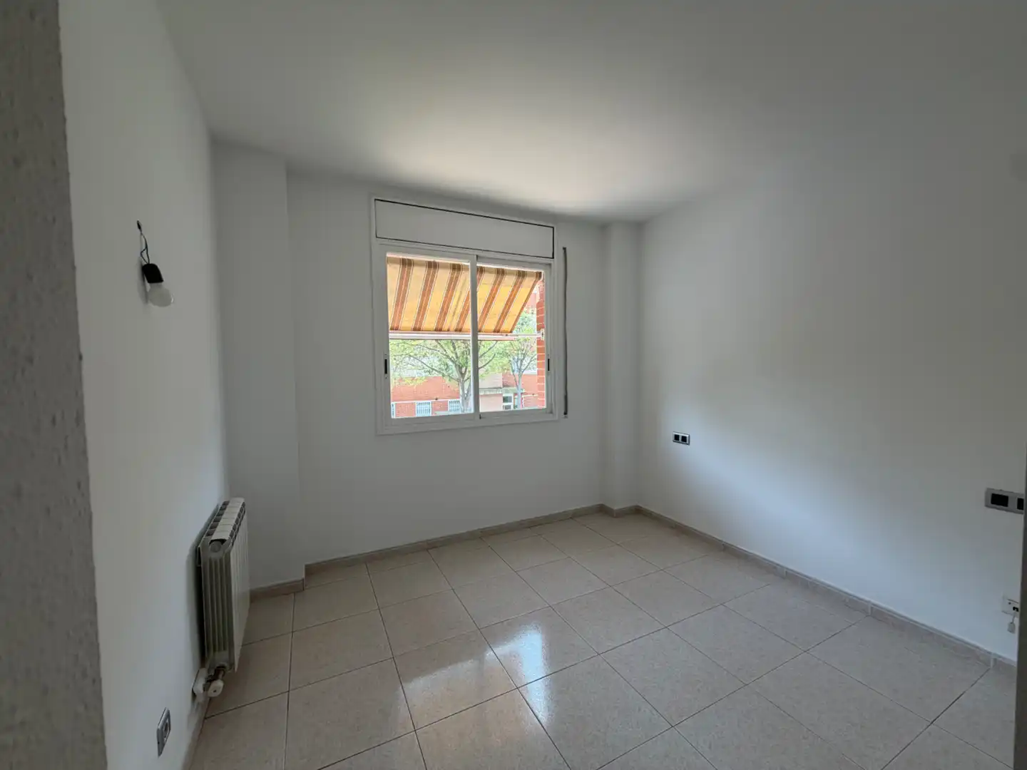 Bedroom of Flat for sale in Mollet del Vallès  with Heating and Balcony