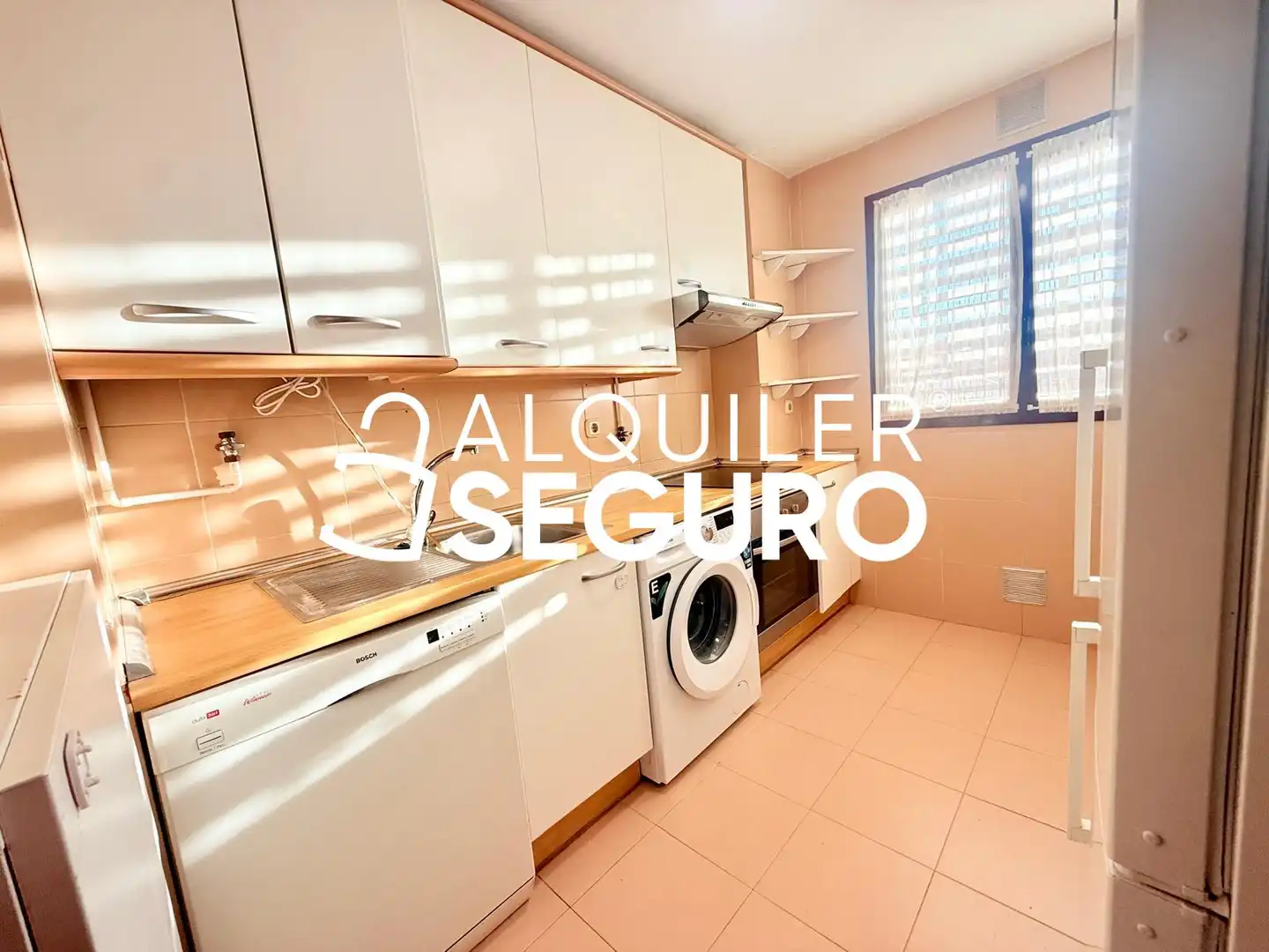 Flat for rent in de Pablo Iglesias, Bellas Vistas