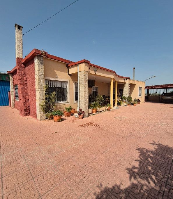 Exterior view of House or chalet for sale in Elche / Elx  with Air Conditioner, Storage room and Furnished