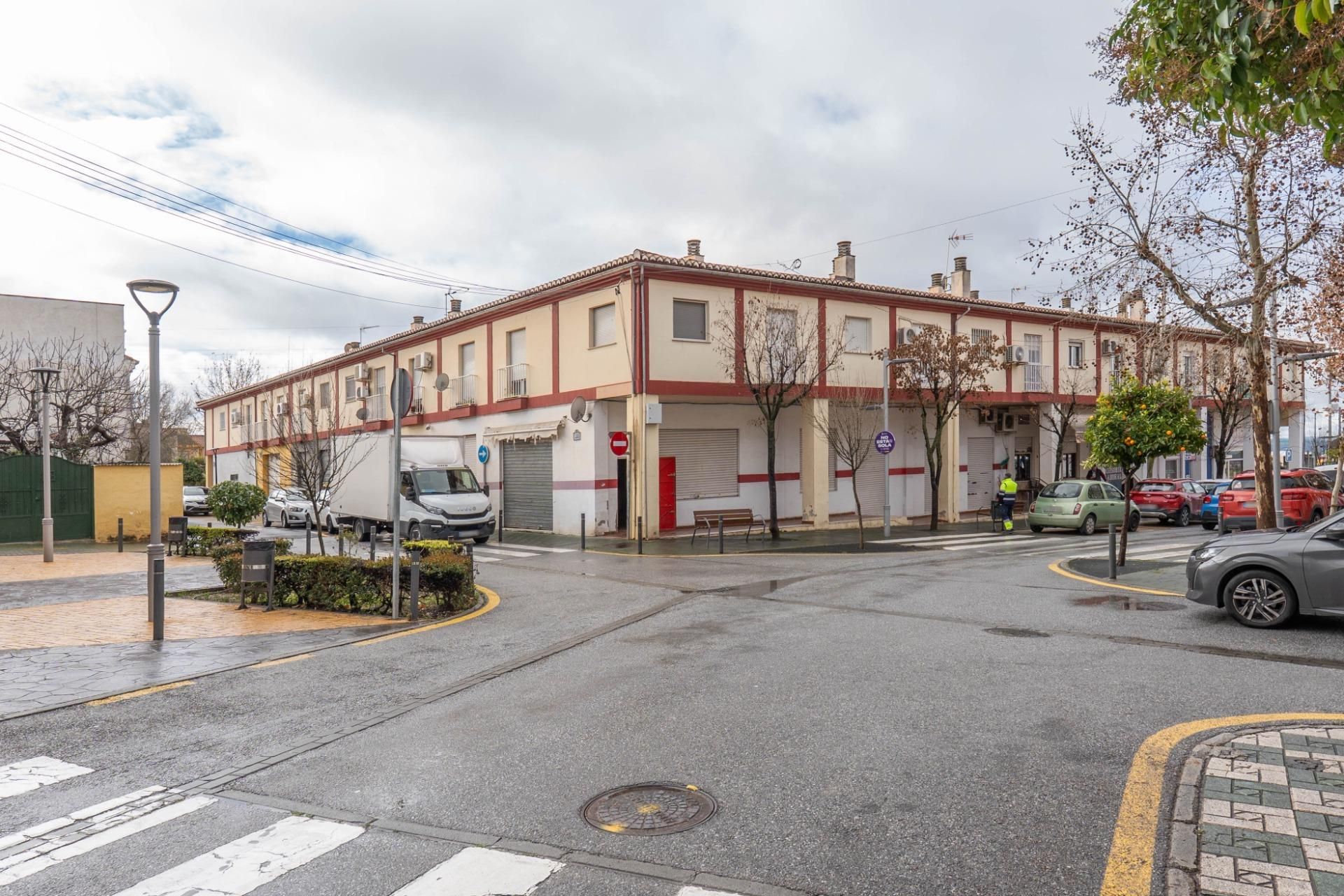 Vista exterior de Local en venda en Pulianas