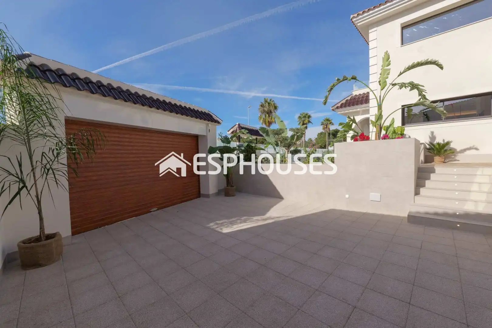 Exterior view of Houses for sale in Rojales  with Air Conditioner, Terrace and Storage room