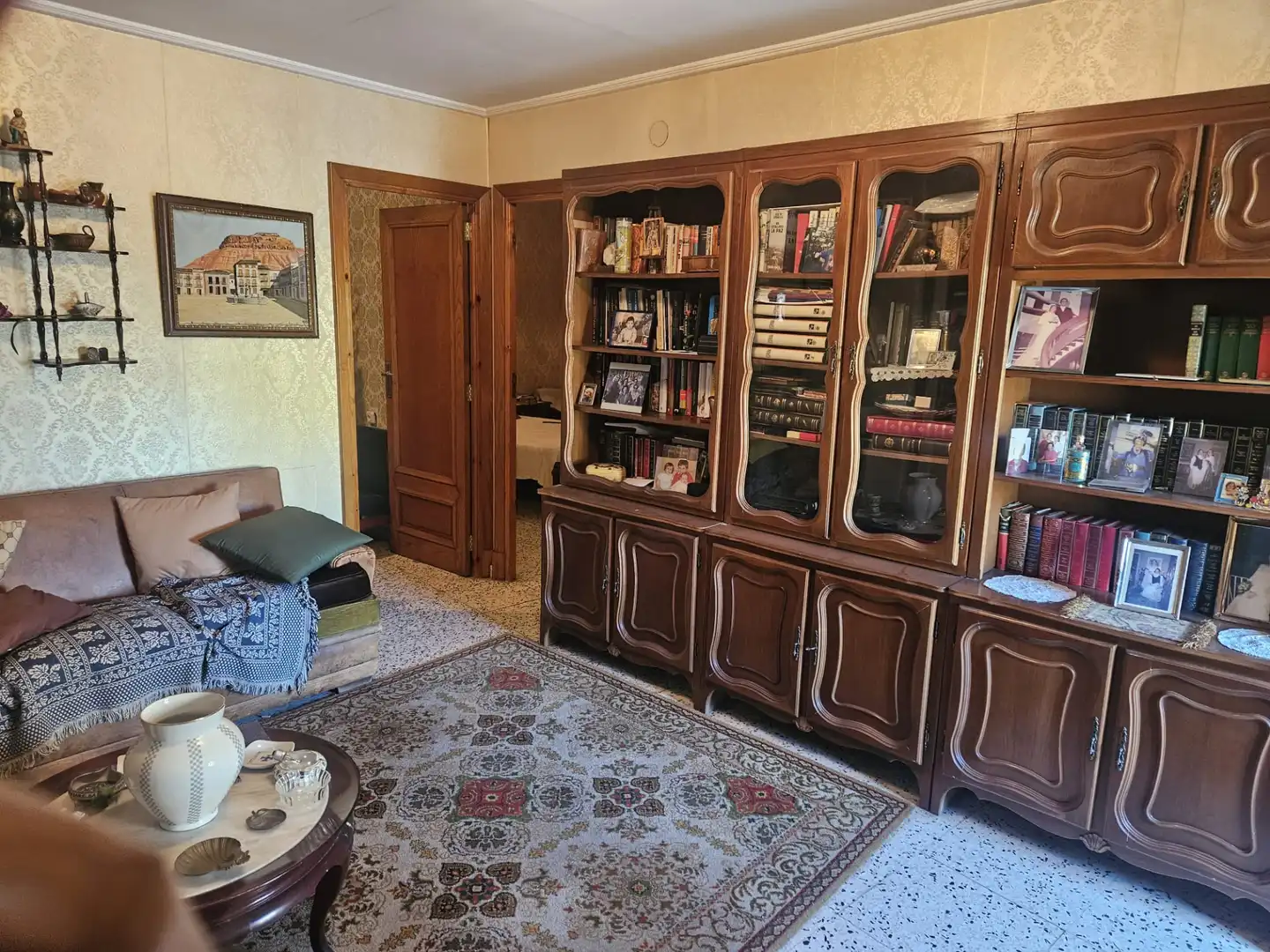 Living room of Houses for sale in Oliva  with Air Conditioner, Heating and Storage room