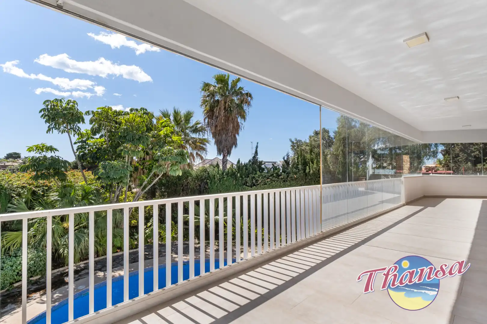 Terraza de Casa o chalet en venta en Alicante / Alacant con Aire acondicionado, Calefacción y Jardín privado