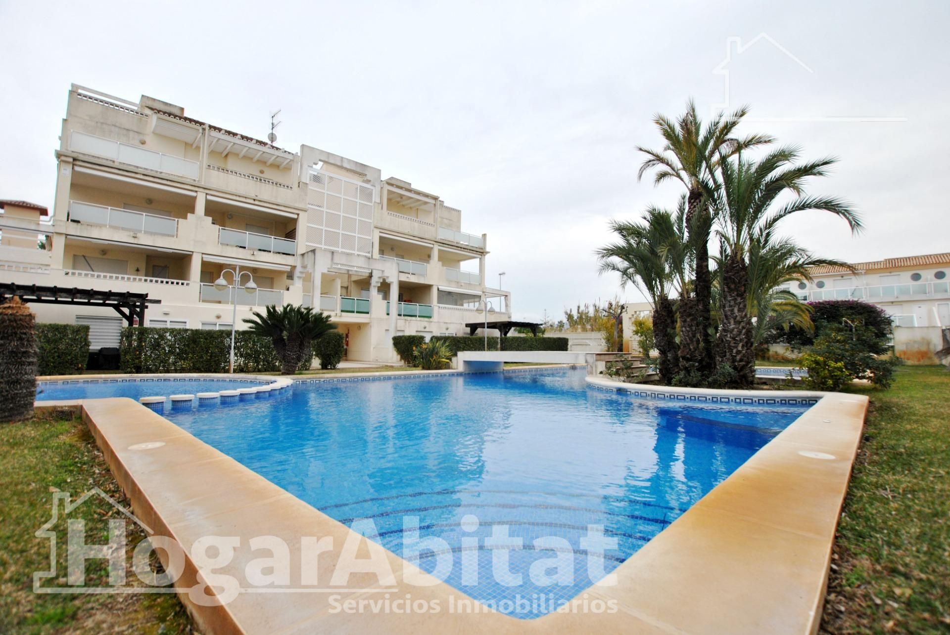 Exterior view of Flat for sale in Oliva  with Air Conditioner, Heating and Private garden