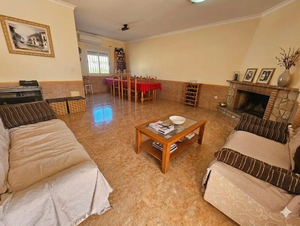 Sala d'estar de Casa o xalet en venda en Águilas amb Jardí privat, Terrassa i Traster
