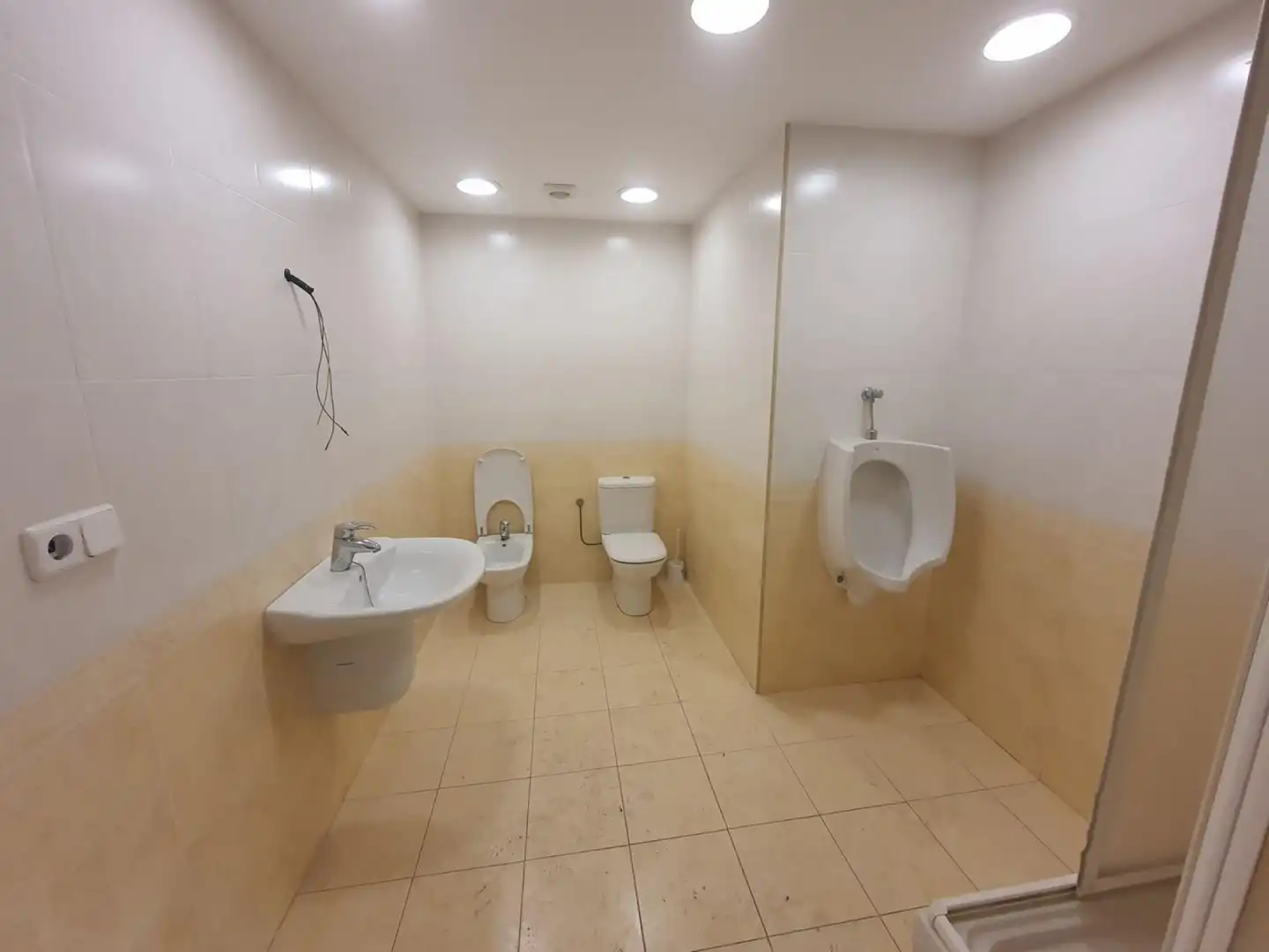Baño de Nave industrial en venta en Malgrat de Mar