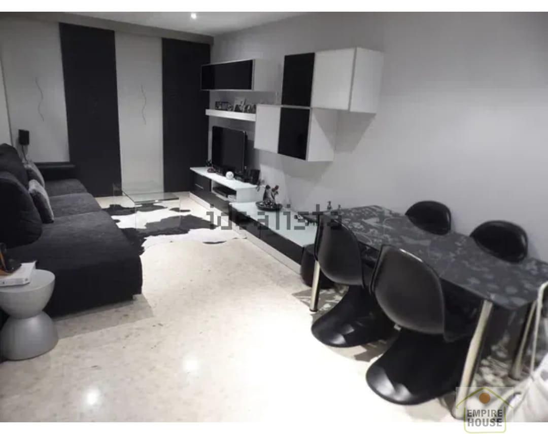 Sala d'estar de Pis de lloguer en Paiporta amb Calefacció, Traster i Moblat