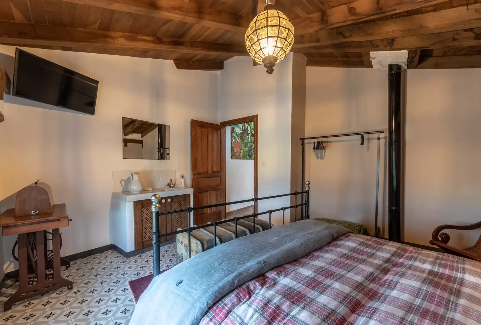 Habitación de Casa o chalet en venta en Galdames con Parquet, Trastero y Piscina