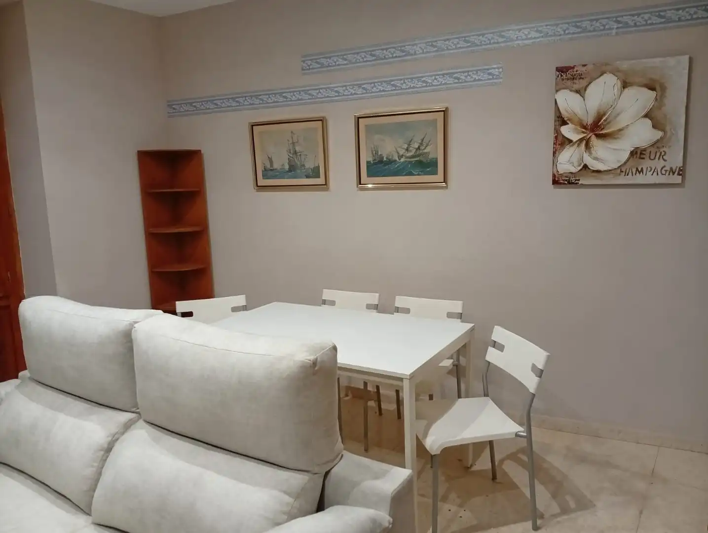 Dining room of Flat for rent in Almansa  with Furnished