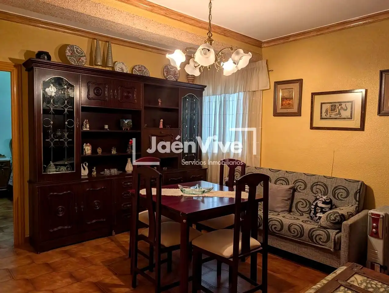 Comedor de Planta baja en venta en Jaén con Aire acondicionado y Amueblado