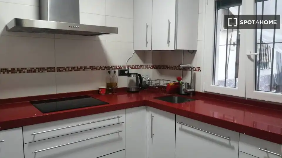 Habitació a Sevilla, Sevilla