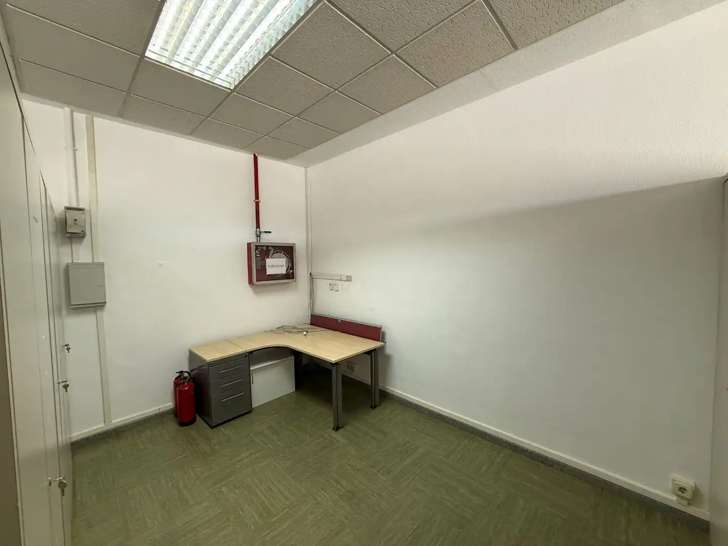 Commercial properties for rent in Alcobendas  with Air Conditioner and Furnished