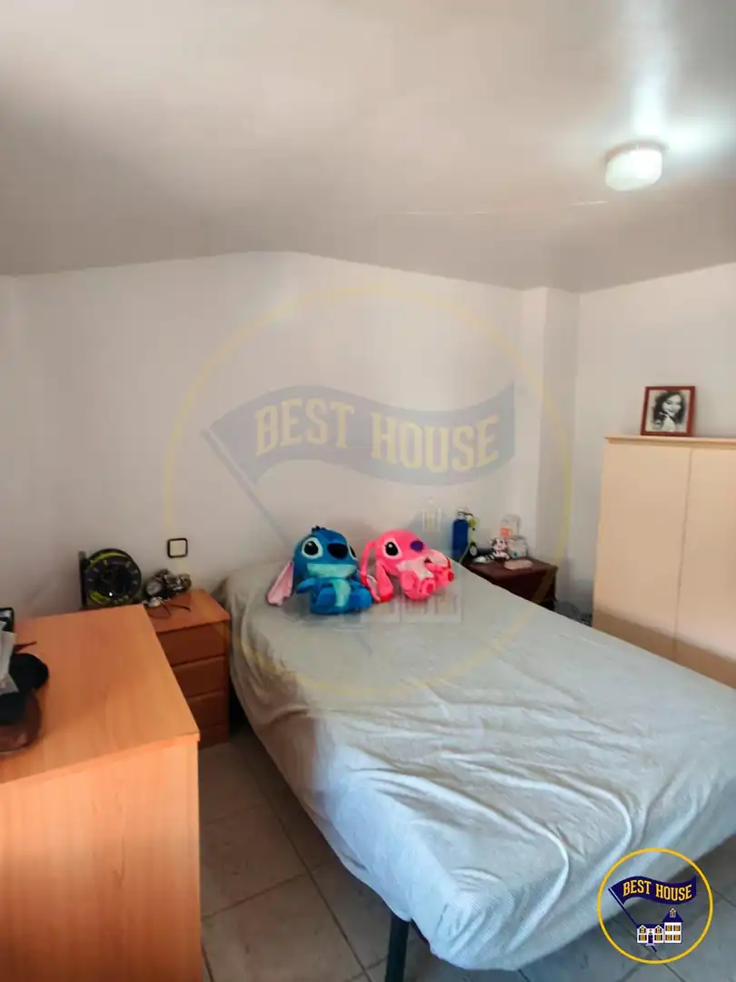 Habitación de Casa o chalet en venta en Cuenca con Trastero