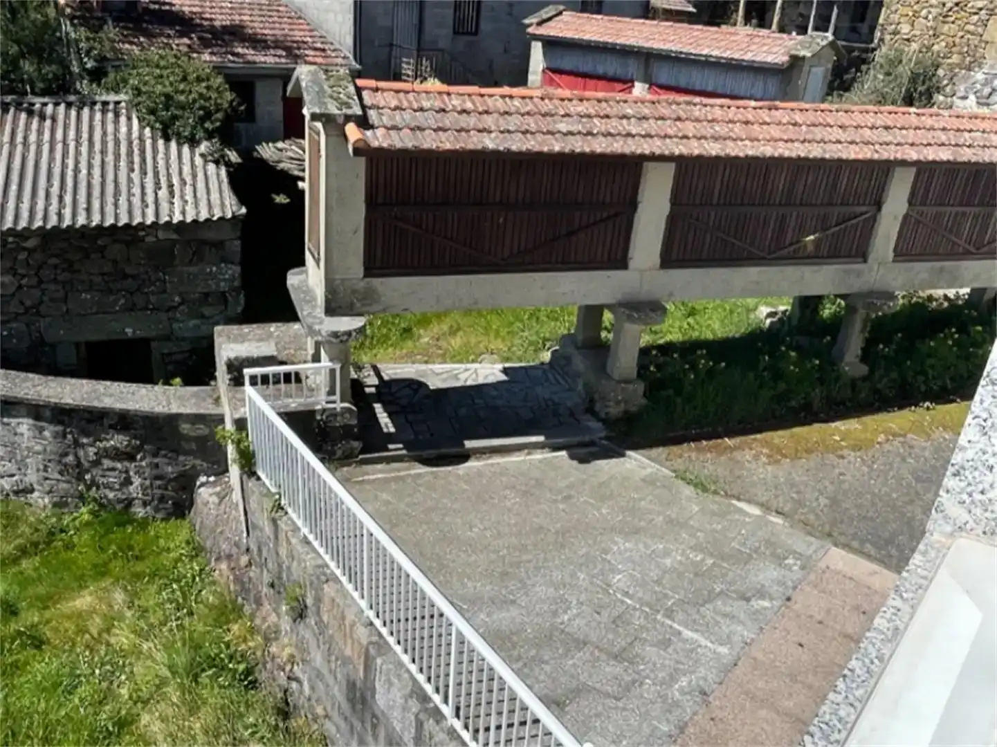Vista exterior de Casa o xalet en venda en Lobeira amb Balcó