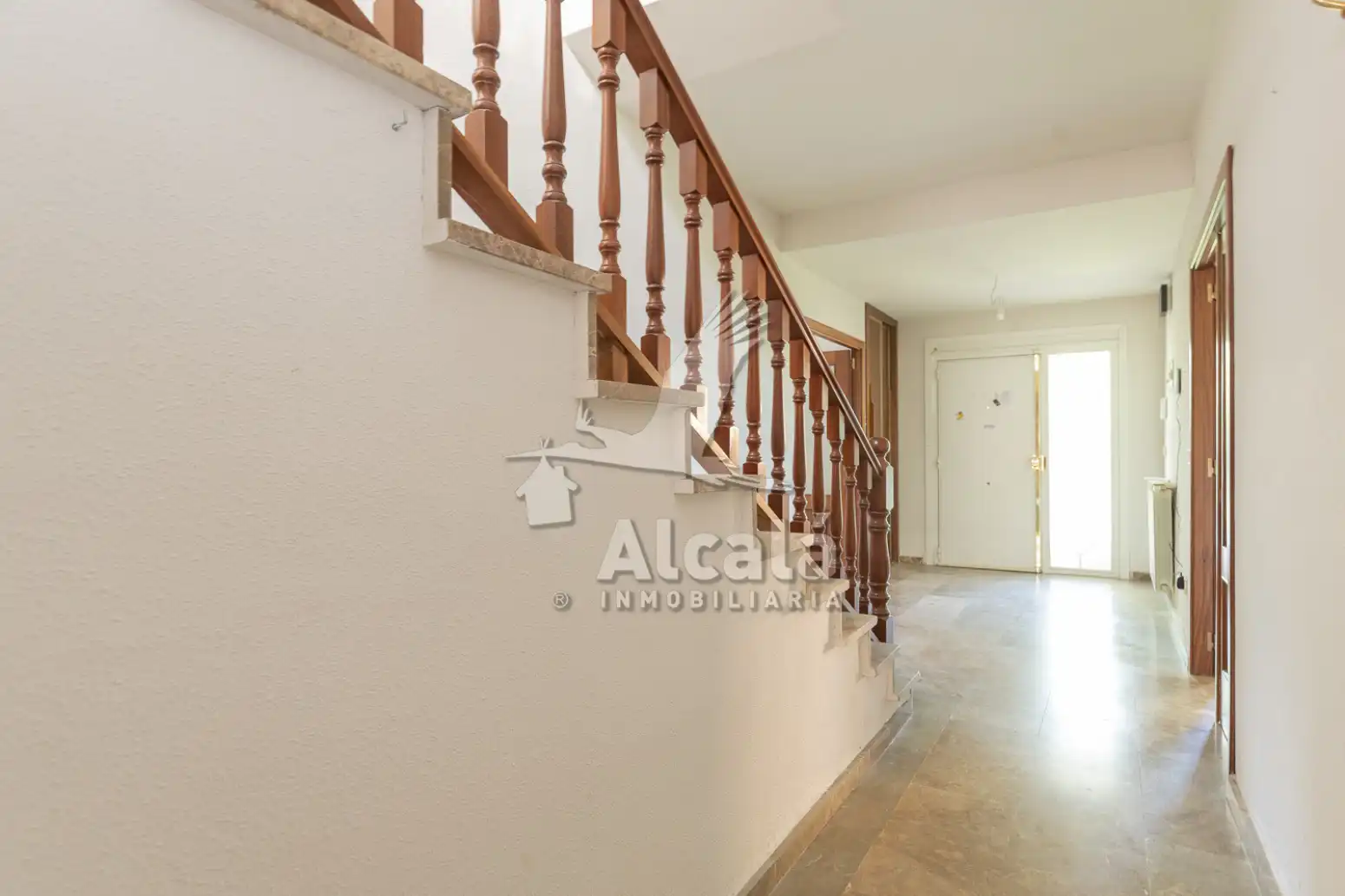 Casa adosada en venta en Villalbilla con Aire acondicionado, Calefacción y Parquet