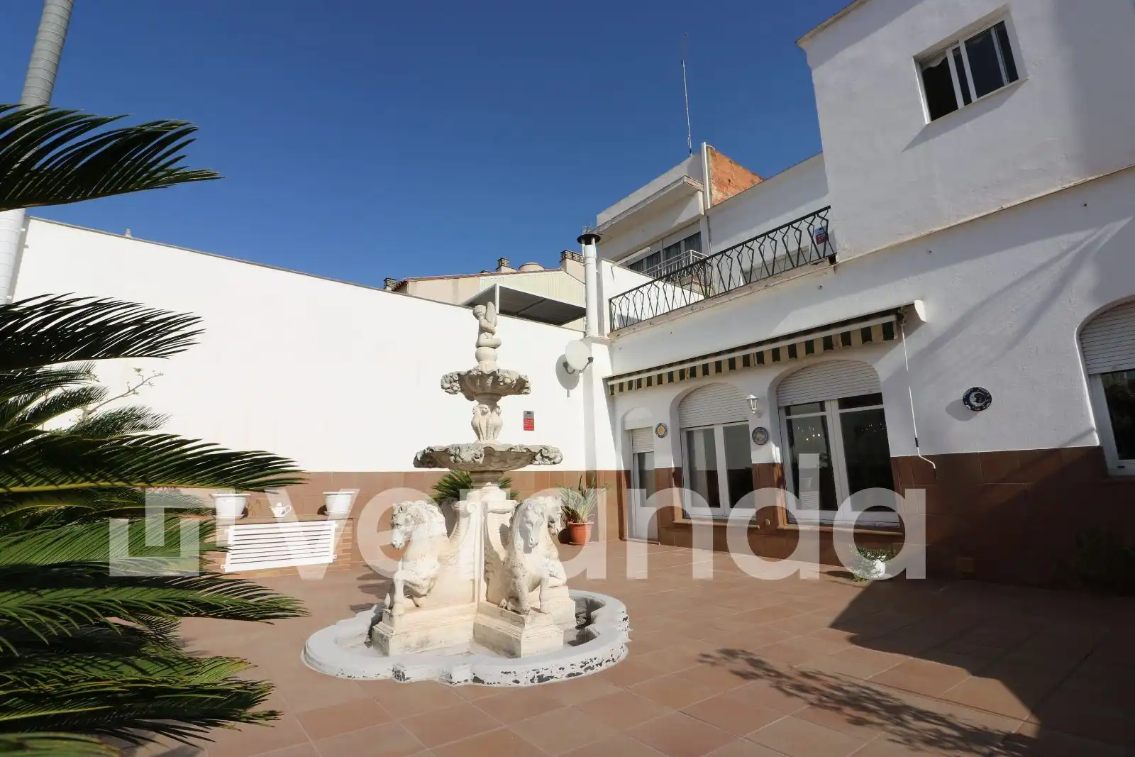 Reihenhaus mit Terrasse zum Verkauf in Centre - Sant Oleguer, imagen 2