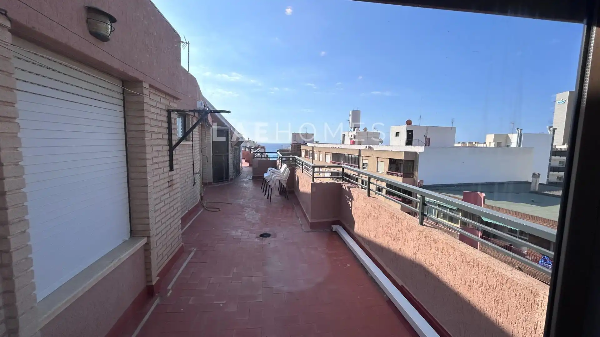 Terrace of Attic for rent in El Campello  with Air Conditioner, Parquet flooring and Furnished