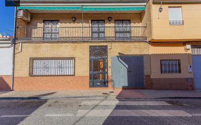 Exterior view of House or chalet for sale in  Granada Capital  with Private garden