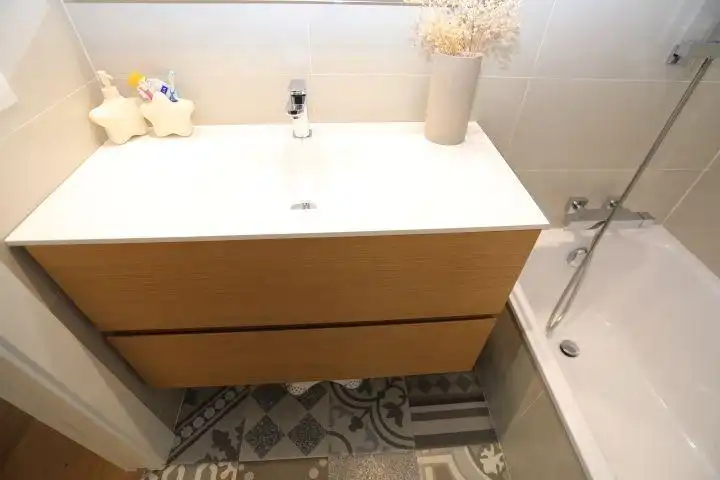 Bathroom of Flat for sale in Bilbao   with Heating