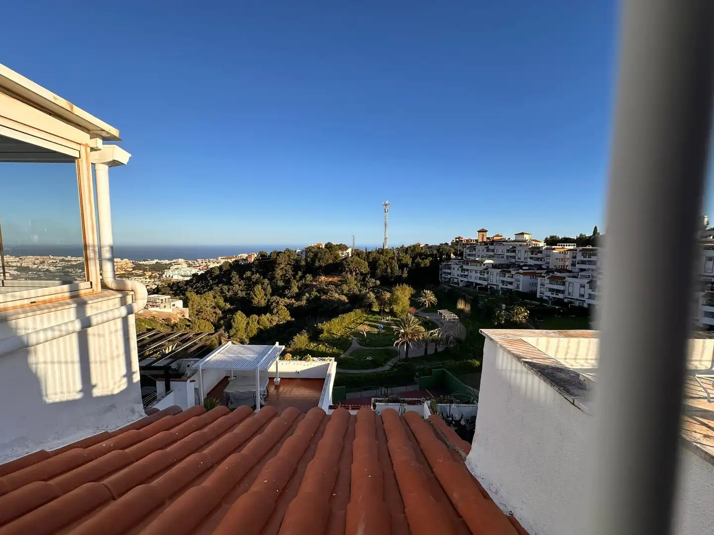 Exterior view of Attic for sale in Benalmádena  with Air Conditioner, Heating and Terrace