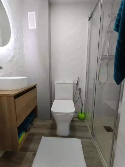 Baño de Apartamento en venta en Benicasim / Benicàssim con Aire acondicionado, Calefacción y Jardín privado