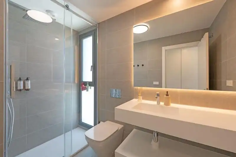 Bathroom of Attic for rent in Mijas  with Air Conditioner, Heating and Terrace