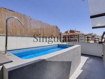 Àtic amb balcó en venda a Sarrià - Sant Gervasi