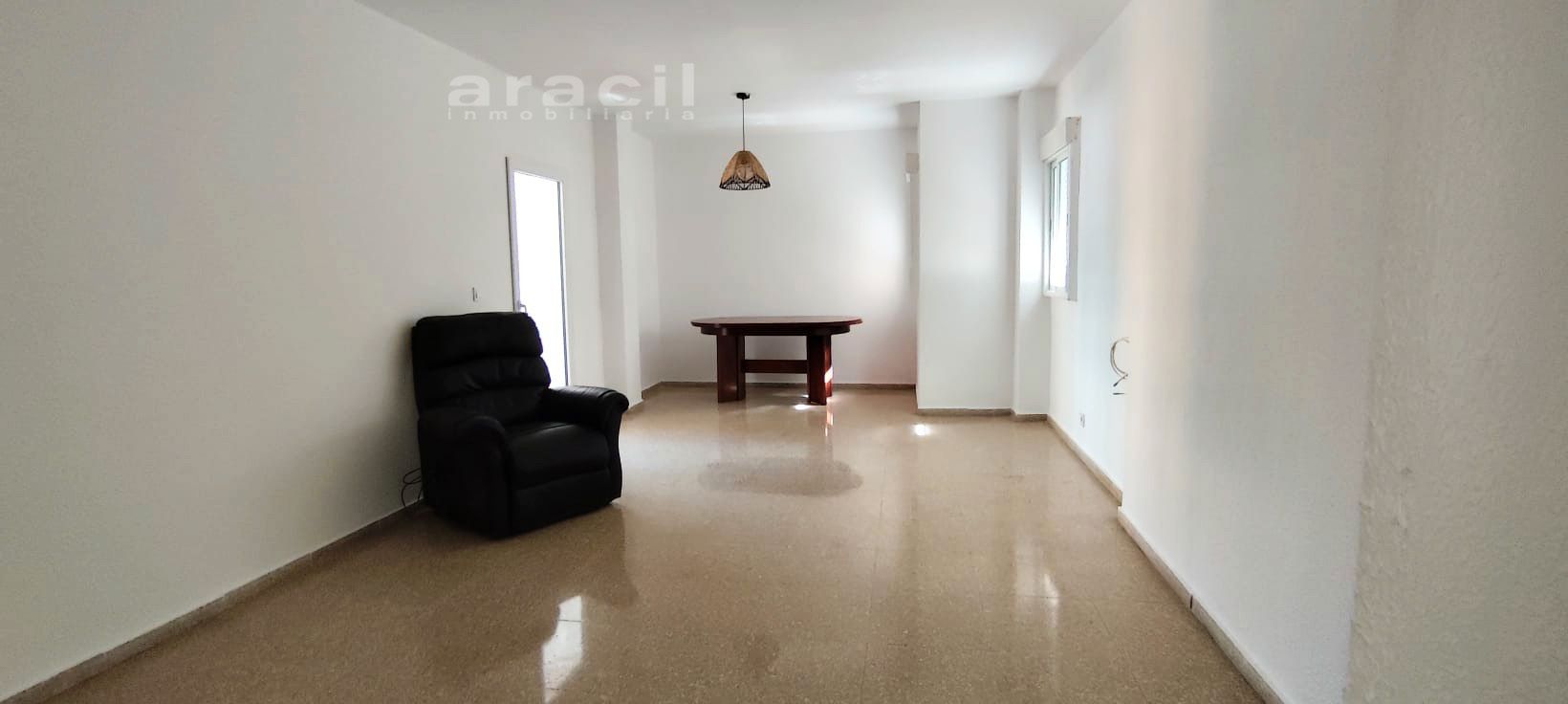 Piso en venta en Plaça del Centenari