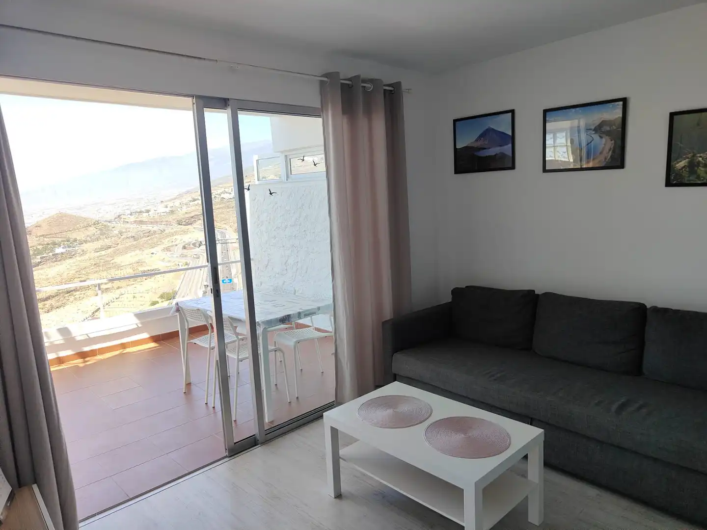 Sala d'estar de Apartament en venda en El Rosario amb Moblat, Forn i Rentadora