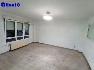 Ufficio con ascensore in vendita a Calle Augusto Junquera 35
