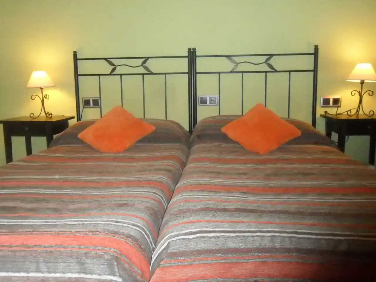 Bedroom of Flat for sale in El Frago  with Air Conditioner, Parquet flooring and Furnished