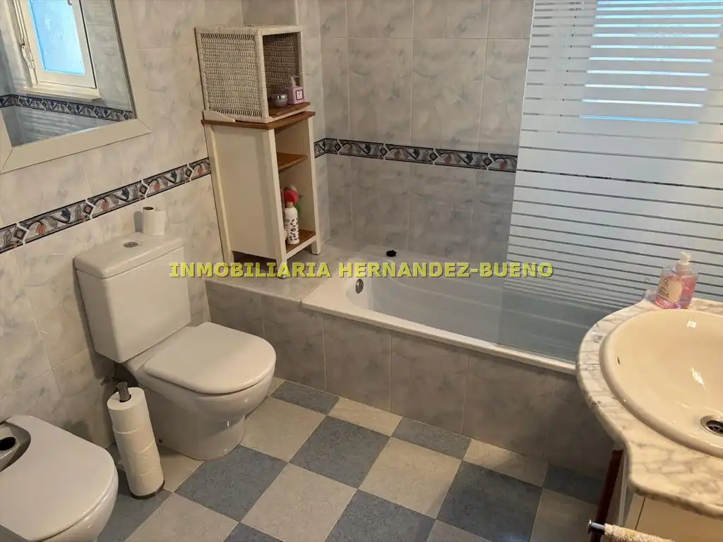 Baño de Casa o chalet en venta en Buenavista con Calefacción, Jardín privado y Terraza