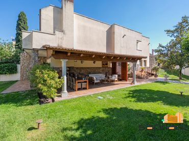 Casa amb balcó en venda a Marazuela - El Torreón