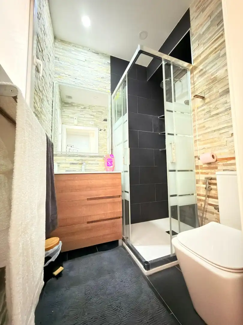Flat with terrace for sale in Calle de San Vicente, imagen 27
