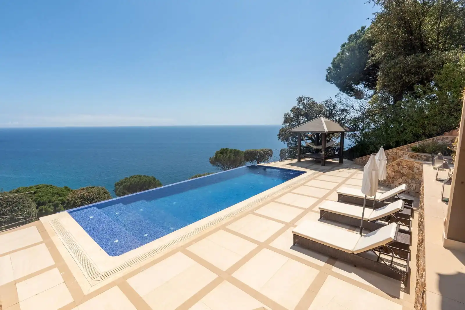 Piscina de Casa o xalet de lloguer en Sant Feliu de Guíxols amb Aire condicionat, Jardí privat i Terrassa