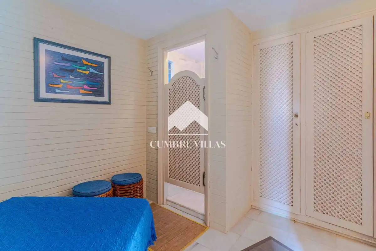 Habitación de Casa o chalet en venta en Salobreña con Calefacción, Jardín privado y Terraza